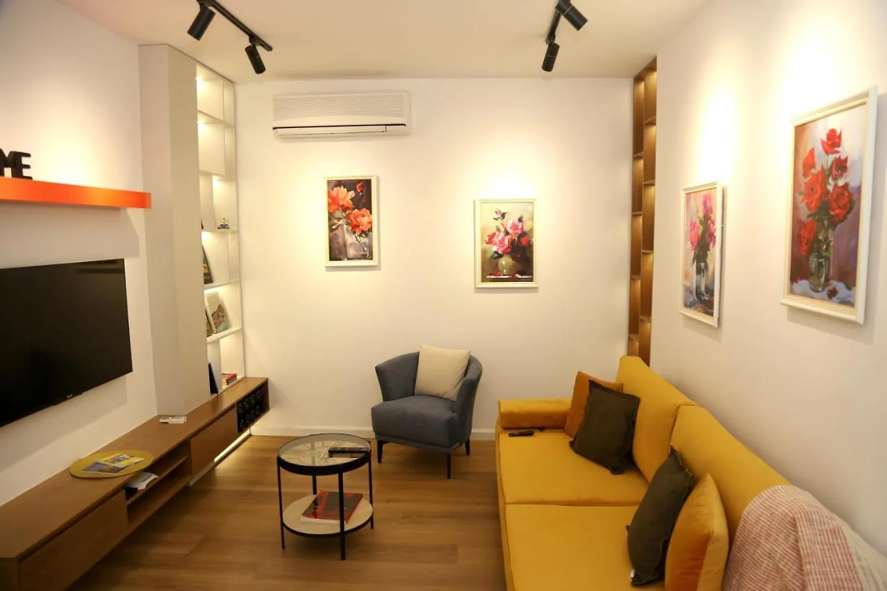 Mjolly Apartment Tirana 0*,  Albanië